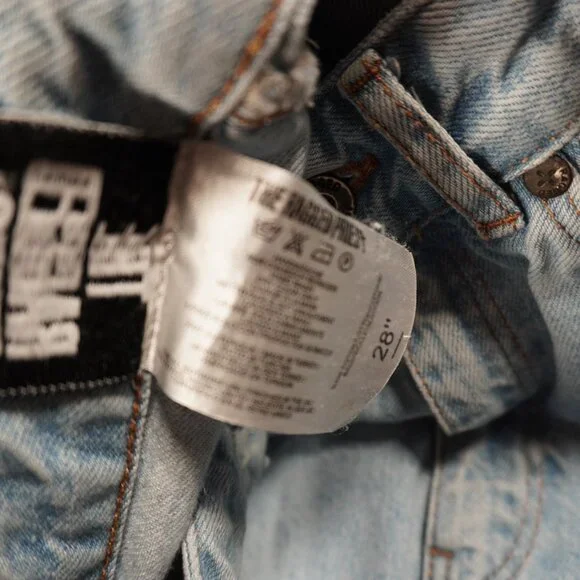 Rare The Ragged Priest Jeopardy Mom Jeans Women size 28 EUC - Picture 4 of 16